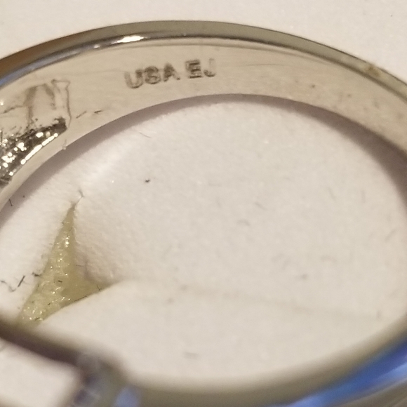 Vintage Amethyst,CZ'S Silver Ring - Picture 4 of 4